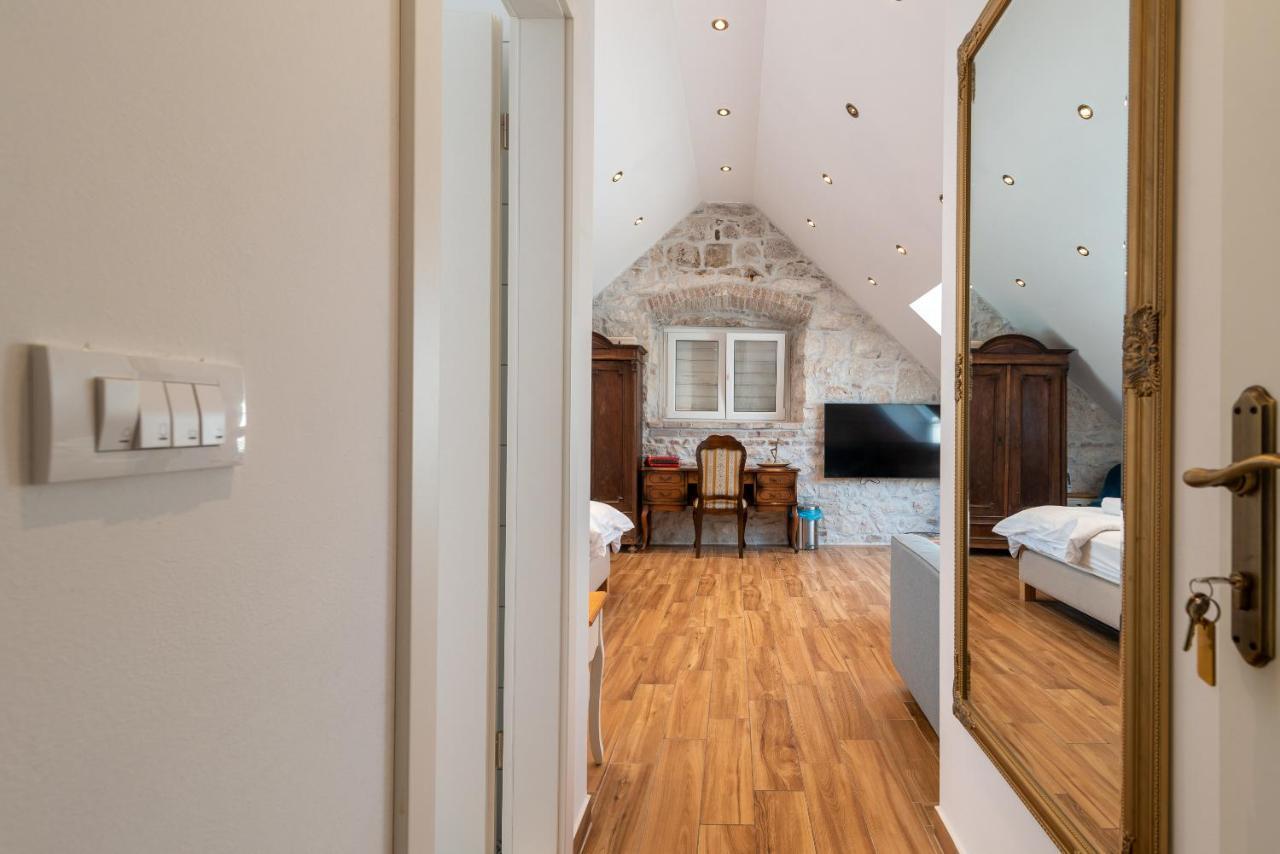 Residence Providenca Trogir Eksteriør bilde