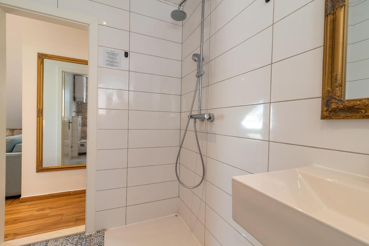 Residence Providenca Trogir Eksteriør bilde