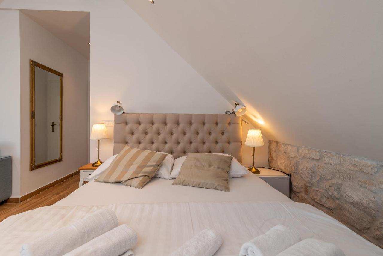 Residence Providenca Trogir Eksteriør bilde